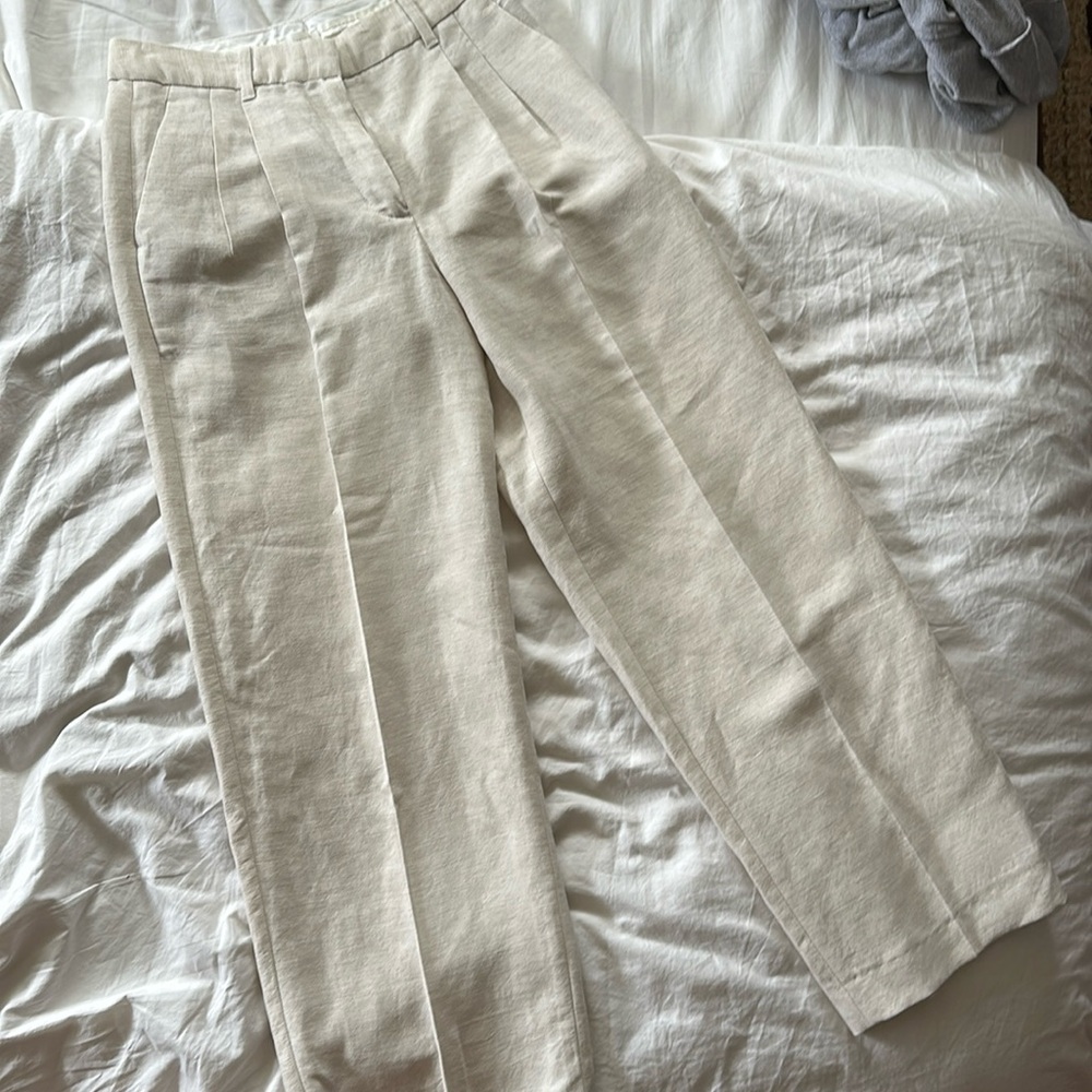 Aritzia Wilfred linen trouser